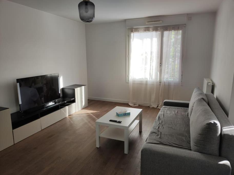 Charmant Appartement Proche Paris Eaubonne Kültér fotó